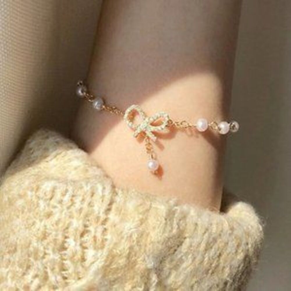 NEW Yellow Gold Diamond Bow Knot Pearl Bracelet